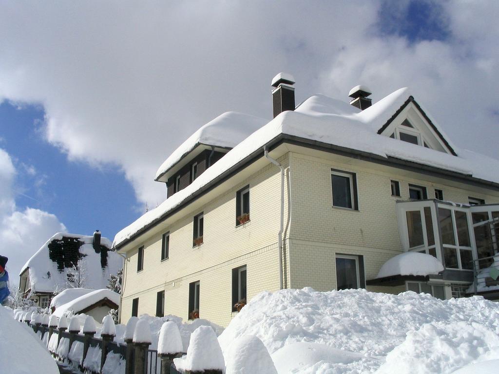Ferienwohnung Am Eisweiher Titisee-Neustadt Buitenkant foto
